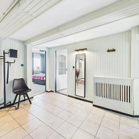 Superapart Marszalkowska 19 Urban Hideaway With Modern Comforts Warsaw