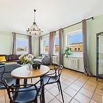 아파트 Superapart Marszalkowska 19 Urban Hideaway With Modern Comforts *