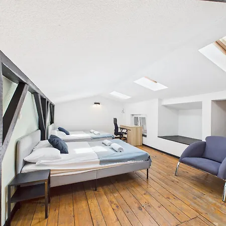 Superapart Marszalkowska 19 Urban Hideaway With Modern Comforts Varsovie