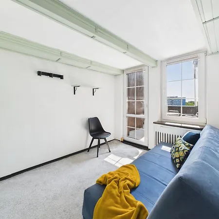 Superapart Marszalkowska 19 Urban Hideaway With Modern Comforts ワルシャワ