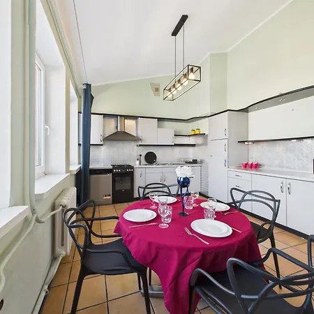 Superapart Marszalkowska 19 Urban Hideaway With Modern Comforts Appartement